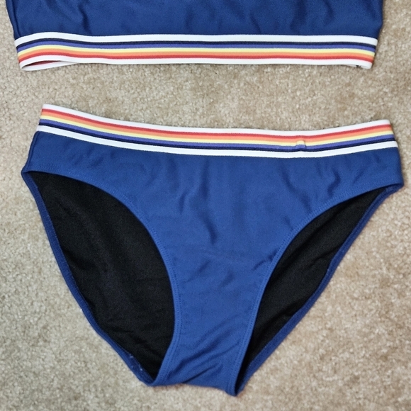 Zella Girls 2 piece Swimsuit 16 - Picture 3 of 9